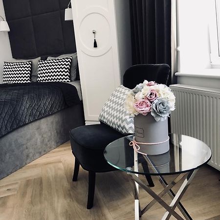 Apartament 51 Z Miejscem Parkingowym Torun Exterior foto